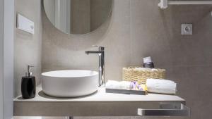 Osito Hub - Pintor Nicolau