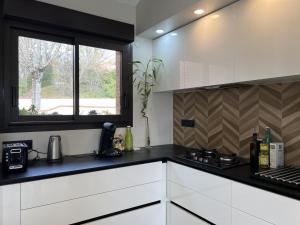 Maisons de vacances Le Bonheur 8p - Maison Familiale - Piscine-Jardin : photos des chambres