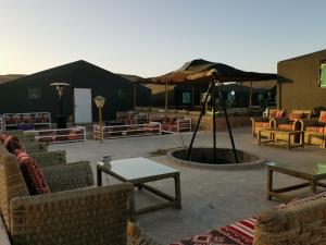 Desert Camp in Zagora - Camel ride - Easy & Affordable Stays