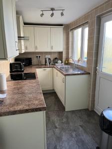 A Family Cottage in Tenby