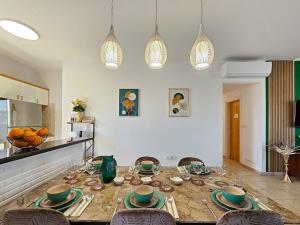Aphrodites Pearl luxury 3 bed apartment