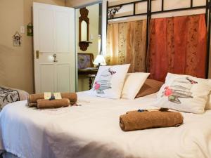 Paljas En Kandas Guest House