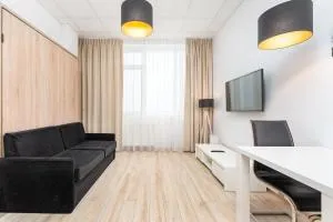 Aleje Jerozolimskie 216 by Homeprime - راشين