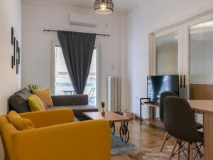 Alluring 2BR apartment in Thiseio