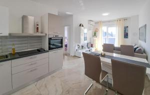 Amazing Apartment In Medulin With Kitchen