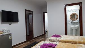 Tulip 6 of October Hotel