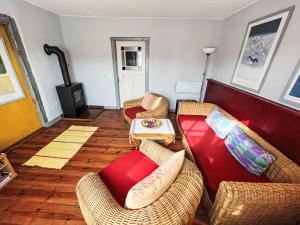 Holiday Home Kapitänshaus Leo by Interhome