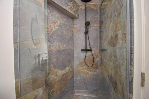 Stylish Lisbon Apartment Central