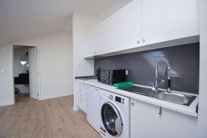 Stylish Lisbon Apartment Central