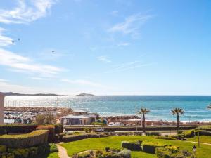 Apartment Les Morières-4 by Interhome