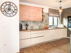Holiday Home Villa Shea by Interhome