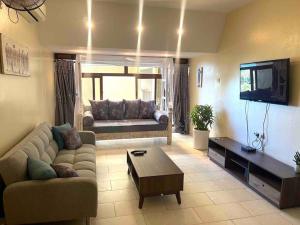 Golden Beachfront Apartment Diani