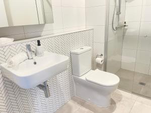 Blackdiamond 504 - Beautiful, modern apartment - 2BdR, 2BthR