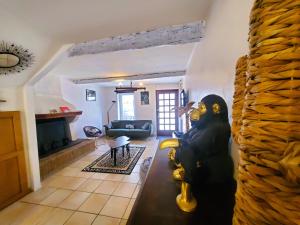 Maisons de vacances Agreable maison de ville avec patio : photos des chambres