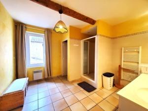 Maisons de vacances Agreable maison de ville avec patio : photos des chambres