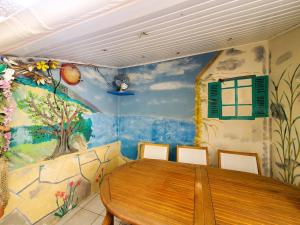 Maisons de vacances Agreable maison de ville avec patio : photos des chambres