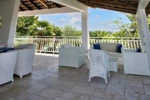 5 bedrooms villa with sea view private pool and enclosed garden at Buje