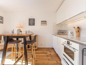 Apartment Maison de locéan-7 by Interhome