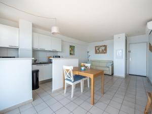 Apartment Le Palazzo del Mar-13 by Interhome