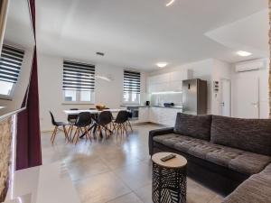 Holiday Home Monmar by Interhome