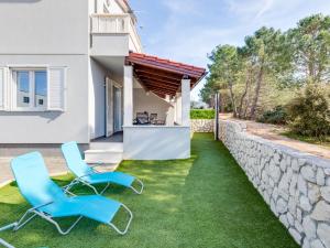 Holiday Home Monmar by Interhome