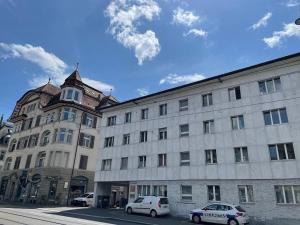 Cozy, sunny, city center 1 bedroom flat (Marble 3)