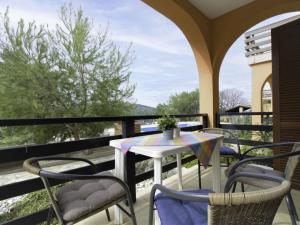 Apartment Bilice by Interhome