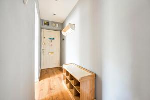 Cosy 1-Bed E15, sleeps 4, 1 min from tube Station Near O2 Arena