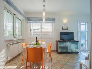 Apartment La casa di Alice by Interhome