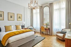 Executive Double or Twin Room room in Hôtel Lancaster Paris Champs-Elysées