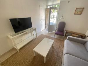 Appartements Studio Cozy Dinard - 5 min de la plage : photos des chambres