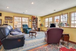 Waterfront Forest Lake Studio w Shared Dock!