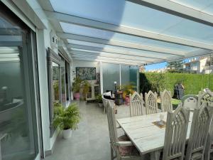 Benavista Stunning Garden Aprtment