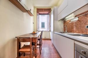 Piazza Isolo Central Apartment