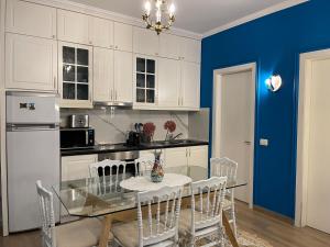 Colors by the Sea at Lalzi Bay