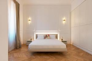 SJR Luxury Apartment Trevi Fountain