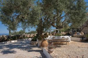 Louiza - Luxury Stone Villa