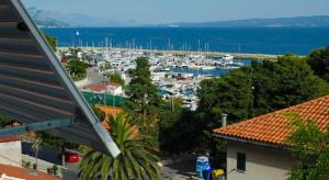 Beach Split Apartments 