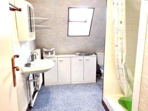 Maison charmante au cœur de Pousseaux avec grand jardin