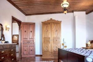 Spacious house with sea view in Volos