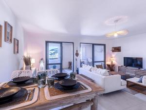 Apartment Casa Odeva by Interhome