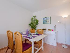 Apartment Terre du Soleil-2 by Interhome