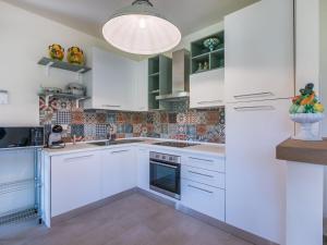 Holiday Home Nena by Interhome