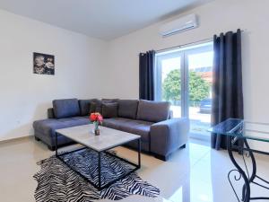 Studio Amra 3 by Interhome