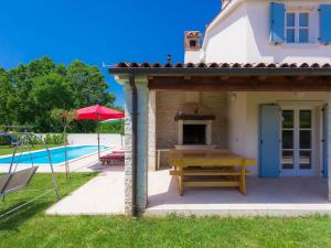 Villa Azura by Interhome