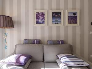 Apartment Borghouse by Interhome