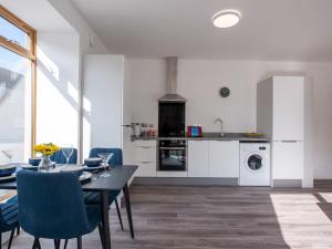 Apartment Harbour Nights Deluxe Number 12 by Interhome