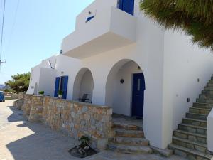 Ioli Apartments
