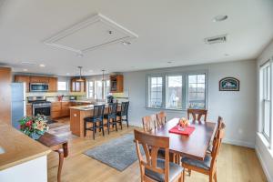 Narragansett Home with Scenic Views Walk to Beach!