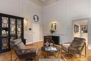 Palazzo Pazzi Vitali Luxury Apartments in Florence